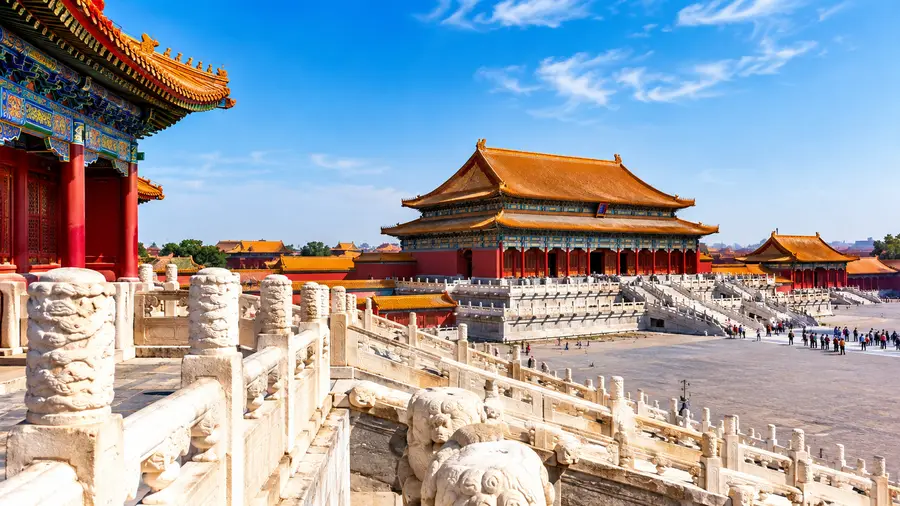 Forbidden City Travel Guide: Hotels & Transport