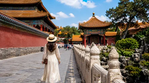 Wander the Imperial Garden